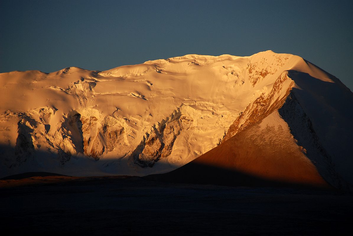 16 Lalaga Ri At Sunrise From Shishapangma North Base Camp Lalaga Ri (6666m) at sunrise from Shishapangma North Chinese Base Camp.